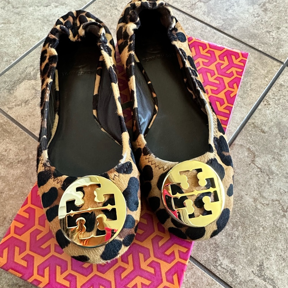 Tory Burch Reva Ballet Flat - size 6.5